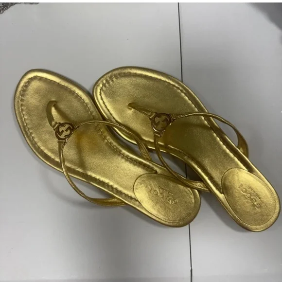 Gucci Women's Metallic Gold Sandals - Picture 2 of 10